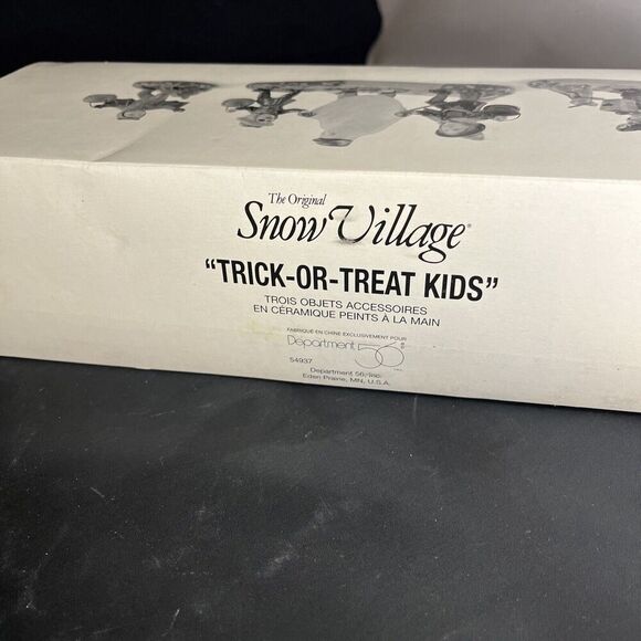 Department 56 The Original Snow Village Trick-Or-Treat Kids Set Of 3 No. 54937 - Picture 15 of 16